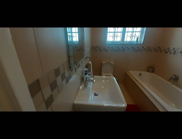 3 BEDROOM HOUSE FOR SALE IN MOTALABAD